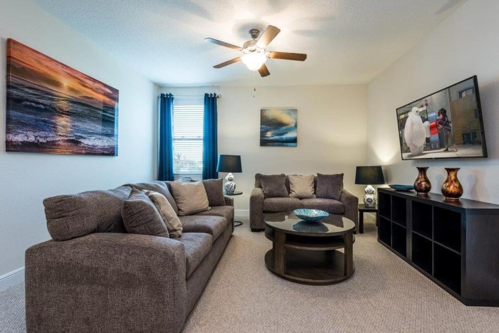 8 Bedroom Encore Home With Private Pool オーランド エクステリア 写真