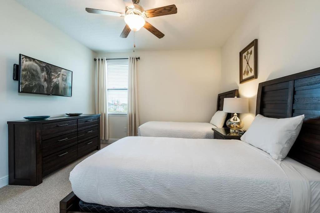 8 Bedroom Encore Home With Private Pool オーランド エクステリア 写真