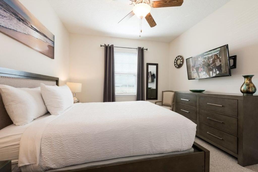8 Bedroom Encore Home With Private Pool オーランド エクステリア 写真
