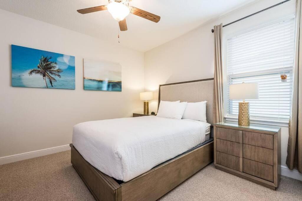 8 Bedroom Encore Home With Private Pool オーランド エクステリア 写真