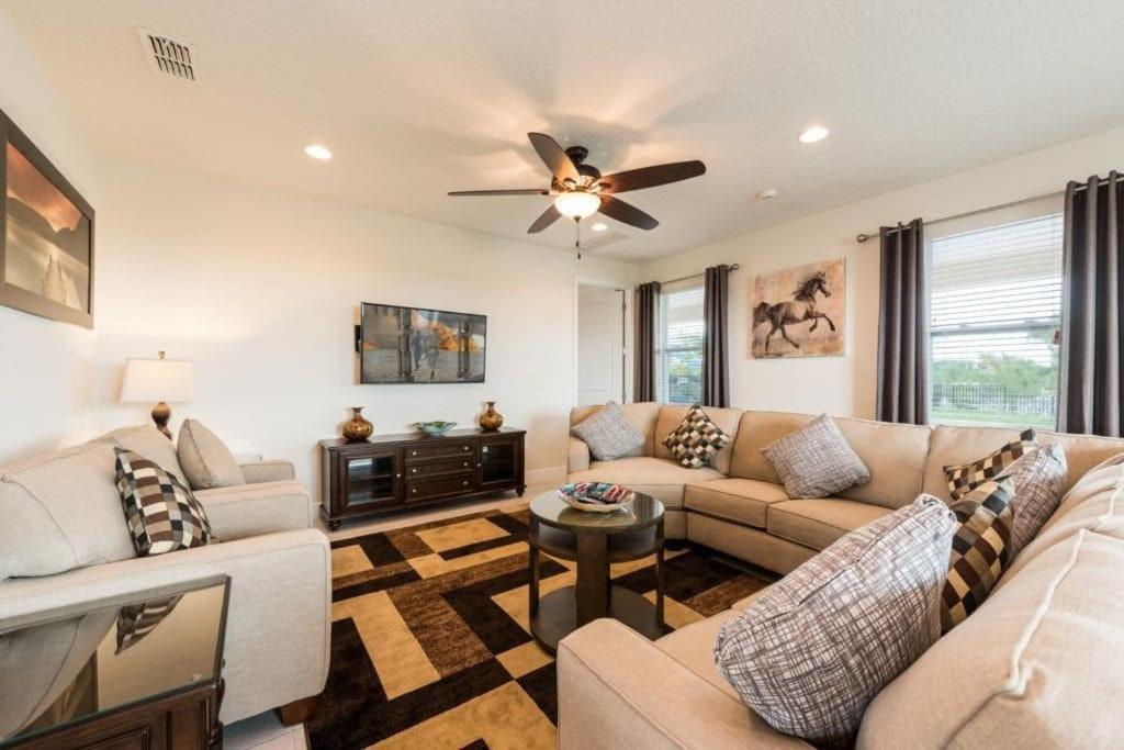 8 Bedroom Encore Home With Private Pool オーランド エクステリア 写真